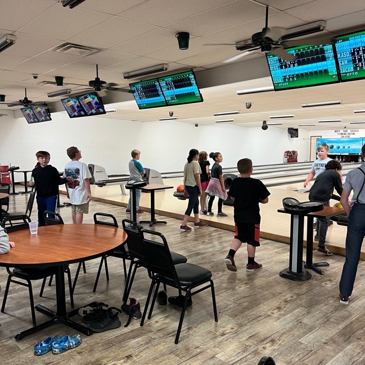 Grades 3-5 field trip to Champion Bowling Alley  